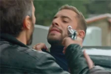 Abdel sur le point de se faire TUER par le frère d’Elsa !