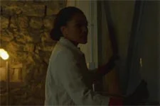 Anne Quercy se retrouve piégée dans la cave de l?Enchanteur !