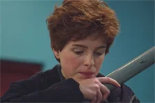 Antoine confie à Théo que toute sa vie s’est effondrée !