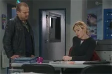 Ariane annonce à Jean-Paul être « trop gentille »