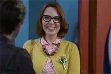 Aurélie remarque que les ados adorent ses caricatures !