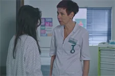 Babeth constate que Sabrina ne va pas bien !