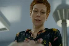 Babeth se retrouve face au corps de Patrick à la morgue !