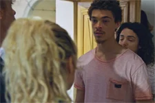 Baptiste s’accuse de l’enlèvement de Mathis pour protéger Emma !