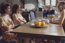 Barbara et Nathan arrivent pas à calmer Estelle et Sabrina