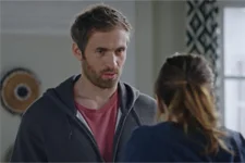 Bertrand culpabilise d’avoir présenté Andrès (Pavel) à Luna !