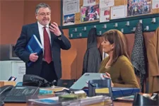 Blanche cache à Rochat qu?elle fait de la visio avec Madisson !