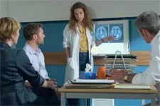 Camille confie la vie de son fils à Léa !