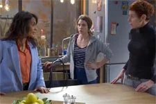 Carole Leconte supplie Léa de l?aider !