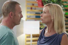 Céline tente de faire comprendre à Vincent que c’est impossible qu’Emma soit la tueuse de Christophe Ford !