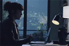 Cerise DÉNONCE Vincent pour viol !