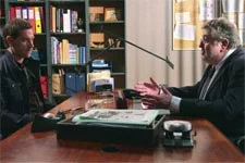 Clément informe Rochat que Clara souhaite être appelée Antoine