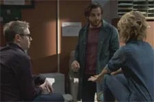 Coralie avoue son plan secret à Nathan !