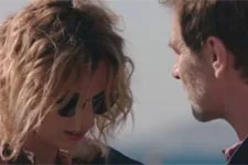 Coralie est touchée par la sublime déclaration d?amour de Clément