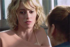 Coralie fait part de ses doutes concernant le bébé à Blanche