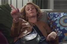 Coralie révèle la dernière bêtise de Clara