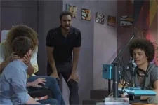 Découvrez le cadeau de César et Baptiste à Thérèse