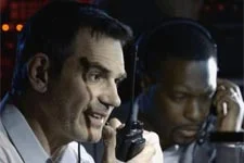 Découvrez le plan mis en place par la police pour piéger l?Enchanteur avec Sacha !