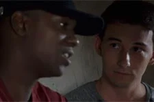 Djawad se planque chez Julio !