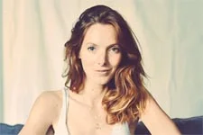 Elodie Varlet (Estelle) : Après son congé maternité, elle est de retour dans PBLV !