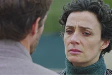 Elsa apprend que son frère était à la dérive avant sa mort !