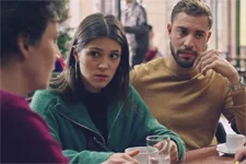 Elsa repense à un moment HORRIBLE !