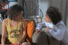 Emma conseille à Baptiste d?être plus détendu pour son entretien d?embauche