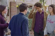 Emma et Baptiste font une révélation fracassante à Olivia et Joachim !