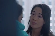 Emma subit un véritable interrogatoire à l?hôpital !