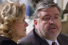 En larmes, Rochat parle de la mort de son fils avec Angela