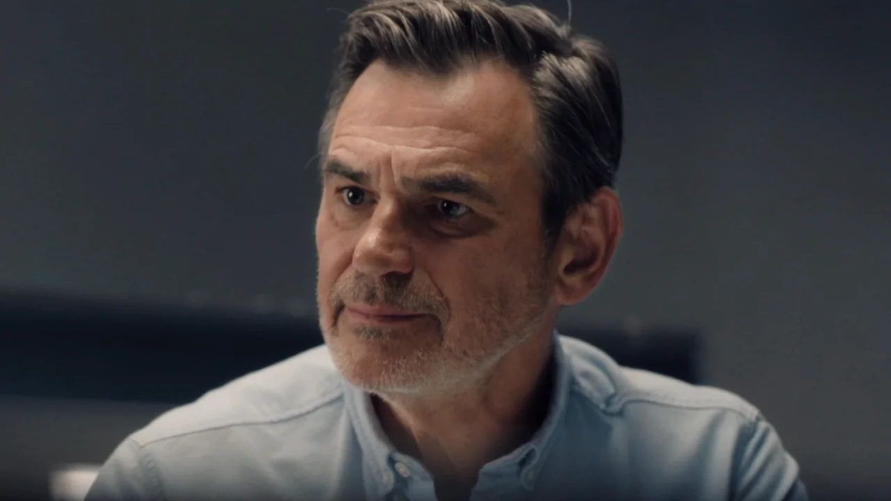 [EXCLU] Plus belle la vie : "Il faut que ça prenne du temps" ... Jérôme Bertin se confie sur le rapprochement délicat entre Patrick et Vadim