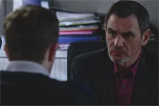 EXCLU Plus belle la vie : Kévin va révéler à Patrick que Léo l’empêche d’enquêter sur Fabien Roussel !