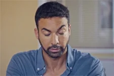 Gabriel fait une révélation à son orthophoniste !