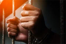 INDISCRÉTION : Alison et Mathias en taule !