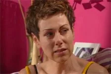 INDISCRÉTION : Babeth découvre le corps de Patrick !