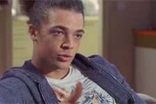 INDISCRÉTION : Baptiste se sacrifie pour son père !