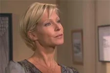 INDISCRÉTION : Céline tombe sous le charme du père de Baptiste !