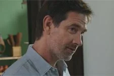 INDISCRÉTION : Clément demande à Théo de faire des efforts