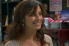 INDISCRÉTION : Découvrez le nouveau job de Mélanie !