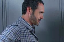 INDISCRÉTION : Francesco rencontre? une inconnue !