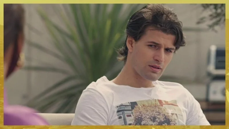 Indiscrétion : Héléna sait tout sur Barbara et César