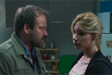 INDISCRÉTION : Jean-Paul va ACCUSER Ariane d’être la tatoueuse !