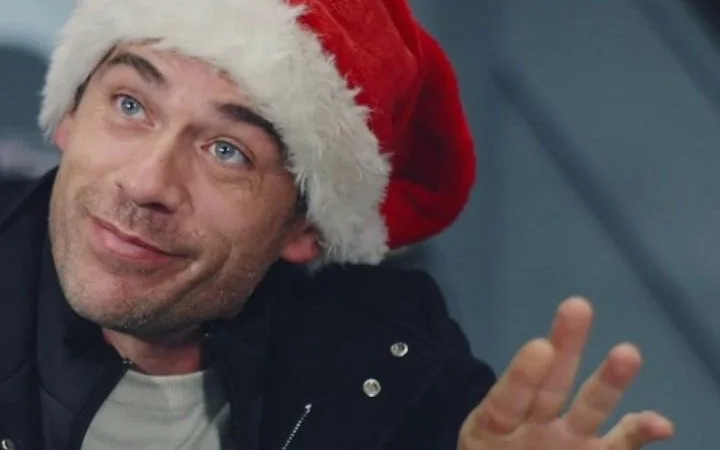 Indiscrétion : Le petit jeu malsain d’Hadrien