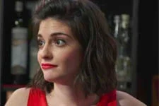 INDISCRÉTION : Sabrina devient méchante !