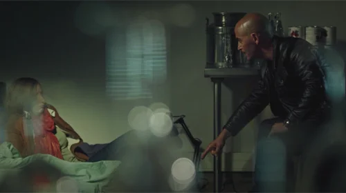 Intrigues Plus belle la vie : La mère de Léon se fait FRAPPER !