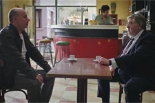 Intrigues Plus belle la vie : Léo trouve que Jimmy Moon a complètement lavé le cerveau à Rochat !