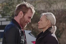 Irina enlève Max !