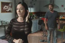 Jean-Paul supplie Samia de ne pas faire une opération avec Eric