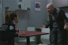 Jean-Paul tente de faire comprendre à Samia que Lucie n?aime pas vivre à la coloc