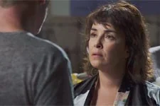 Jeanne met Vincent dehors !